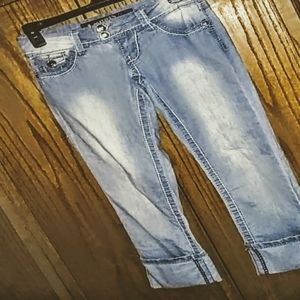 Angels light wash stretch denim cuffed capri jeans